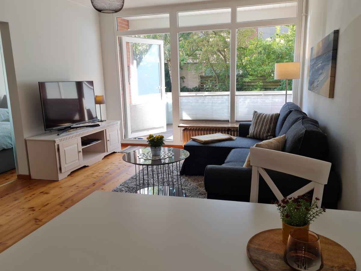 Wohnung Fleethoern - Zentral, Ruhig, Mit Parkplatz Und Balkon Киль Экстерьер фото